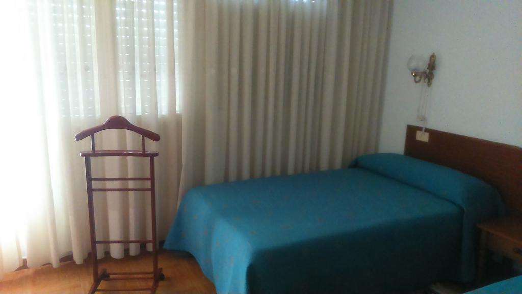 Vimianzo Pension Vazquez חדר תמונה